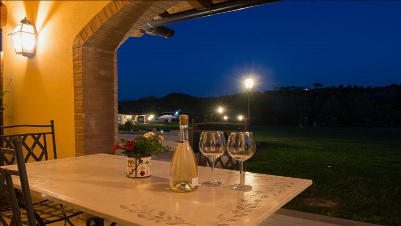Agriturismo Deni Lägenhet Cenaia Exteriör bild